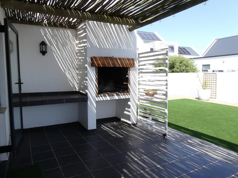 4 Bedroom Property for Sale in Britannia Bay Western Cape